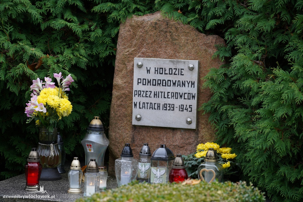 Władze miasta odwiedziły cmentarz komunalny