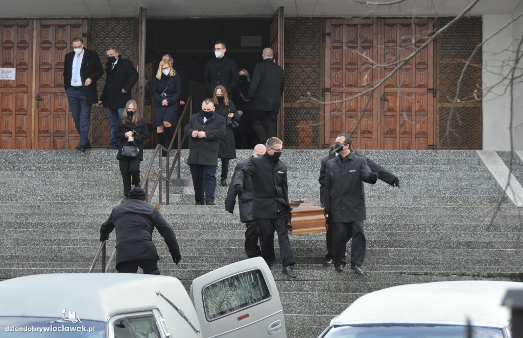 Na cmentarzu w Pińczacie pożegnano anglistę z LMK