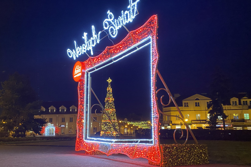 Pojawiły się świąteczne iluminacje