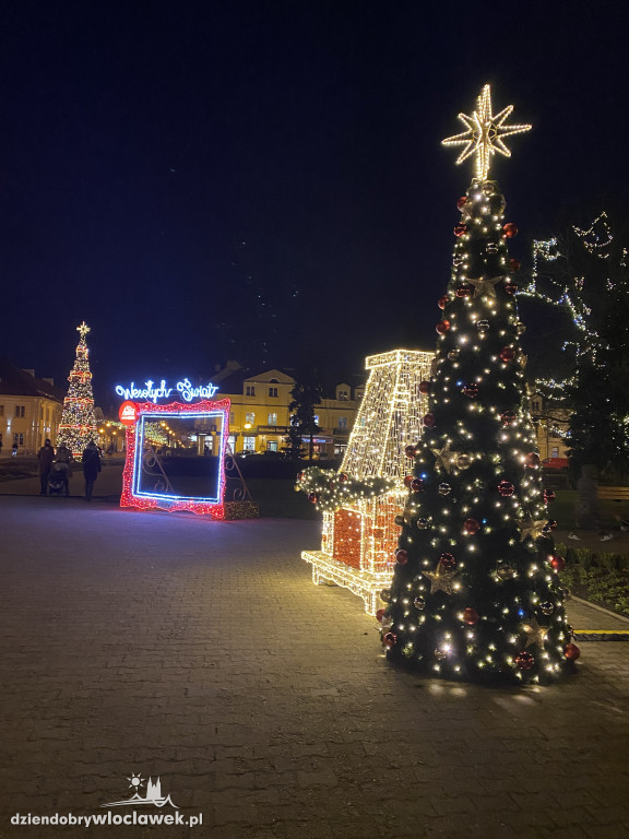 Pojawiły się świąteczne iluminacje