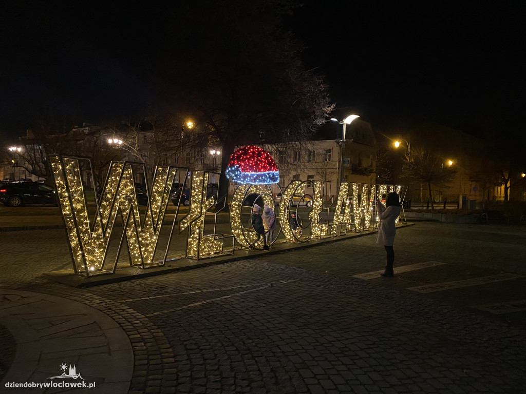 Pojawiły się świąteczne iluminacje
