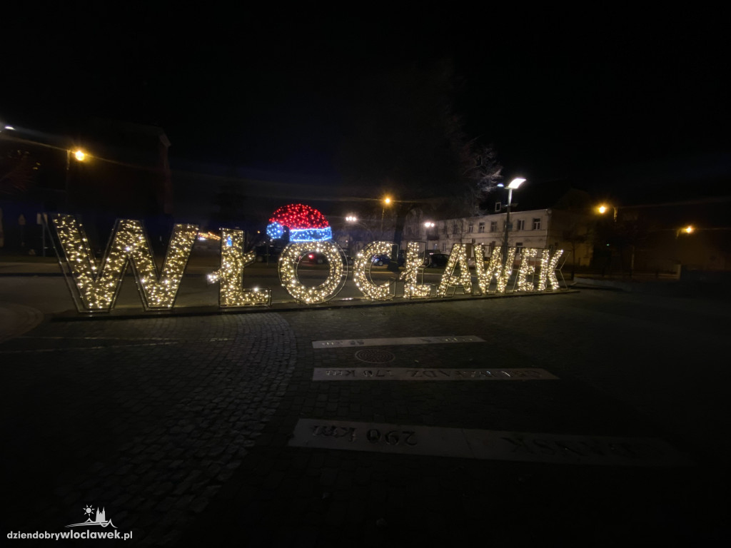 Pojawiły się świąteczne iluminacje
