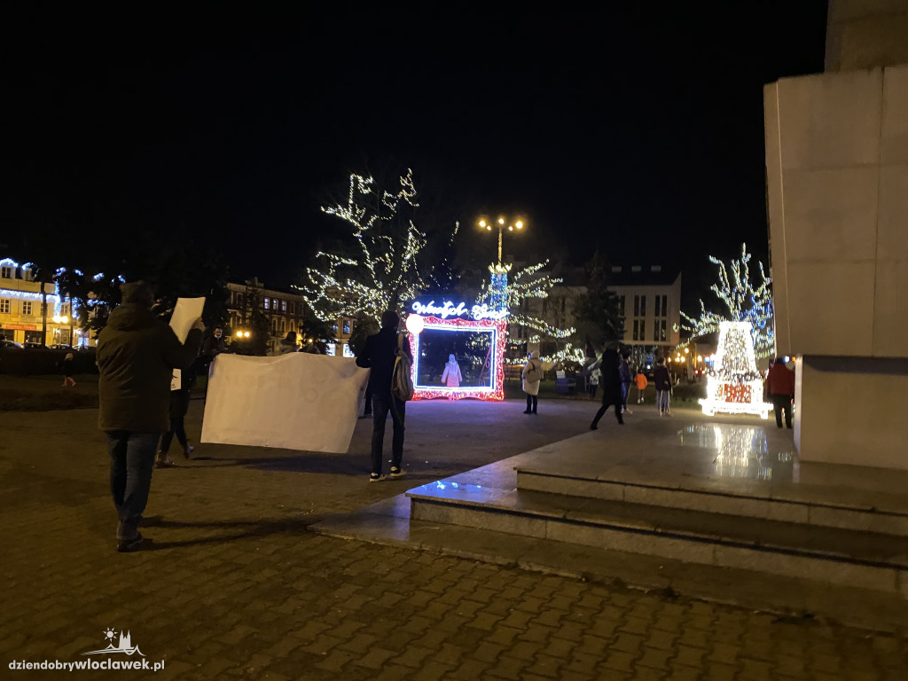 Protest kobiet na pl. Wolności