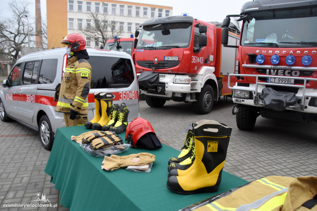 Nowy sprzęt dla strażaków