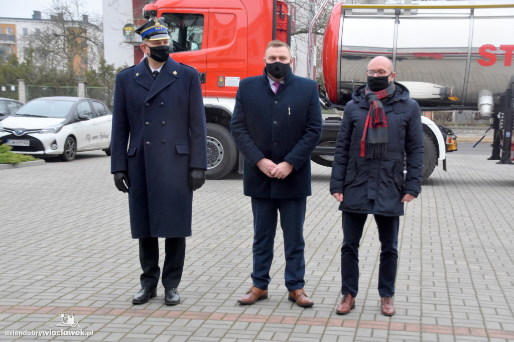 Nowy sprzęt dla strażaków