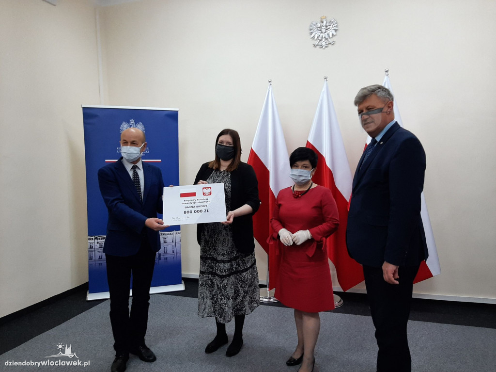 Duże pieniądze dla gmin i powiatów