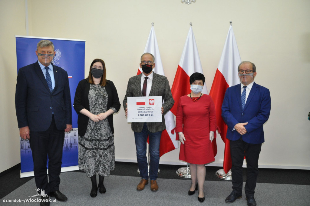 Duże pieniądze dla gmin i powiatów