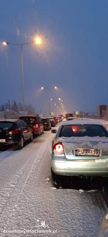 Zderzenie osobówki i ciężarówki na DK91