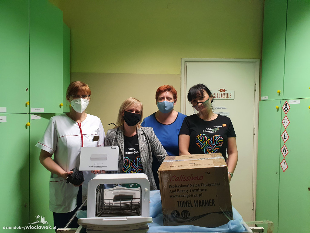 Fundacją Orange z darami dla włocławskiego szpitala