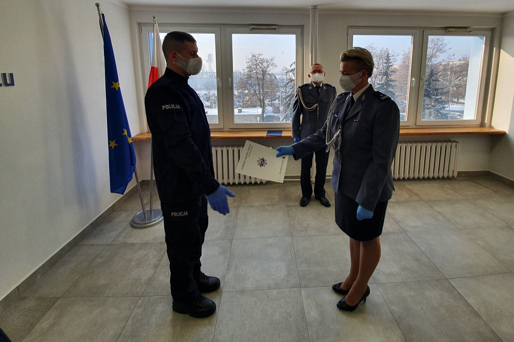 Ślubowanie nowych policjantów