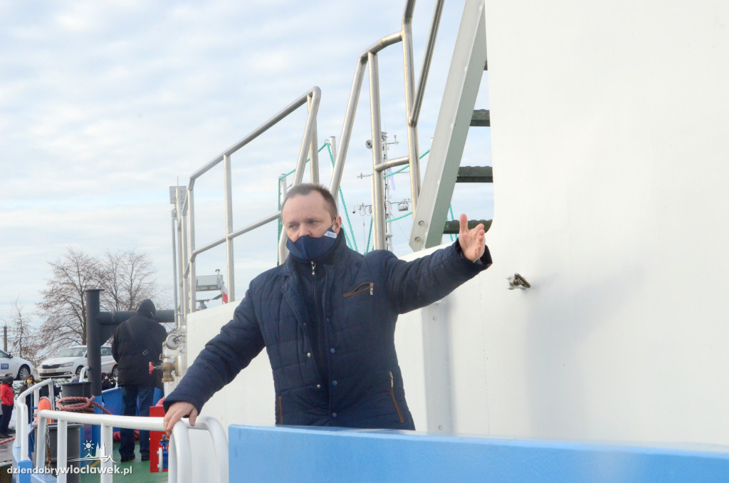 Lodołamacze wypłynęły na Wislę