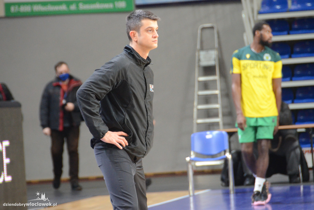 Bańka FIBA: Agred BM Slam Stal - Sporting
