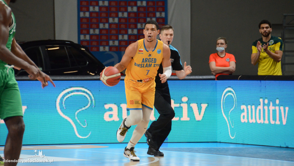Bańka FIBA: Agred BM Slam Stal - Sporting