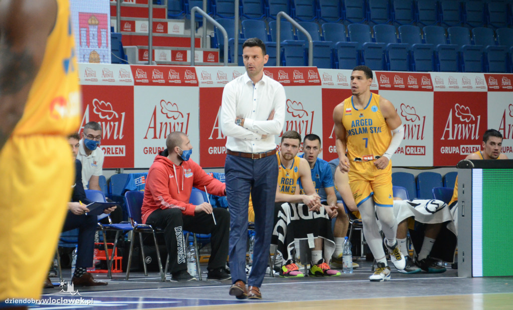 Bańka FIBA: Agred BM Slam Stal - Sporting