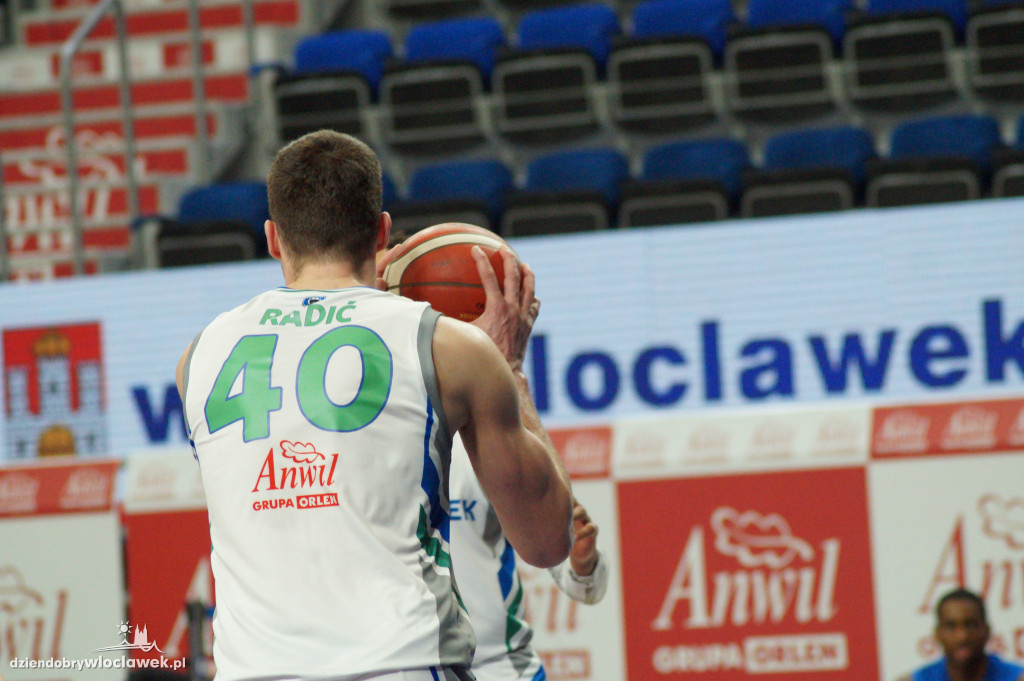 Bańka FIBA: Anwil vs Fryburg Olimpic