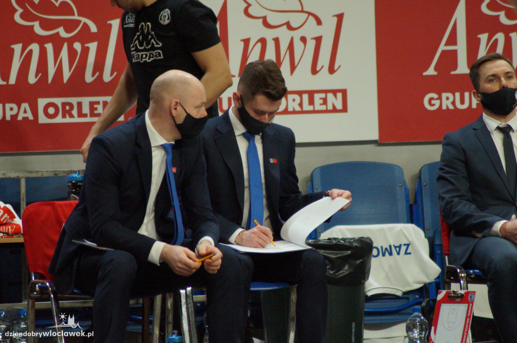 Bańka FIBA: Anwil vs Fryburg Olimpic