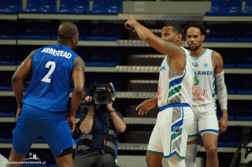 Bańka FIBA: Anwil vs Fryburg Olimpic
