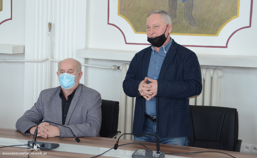 Umowy na przebudowę dróg powiatowych podpisane!