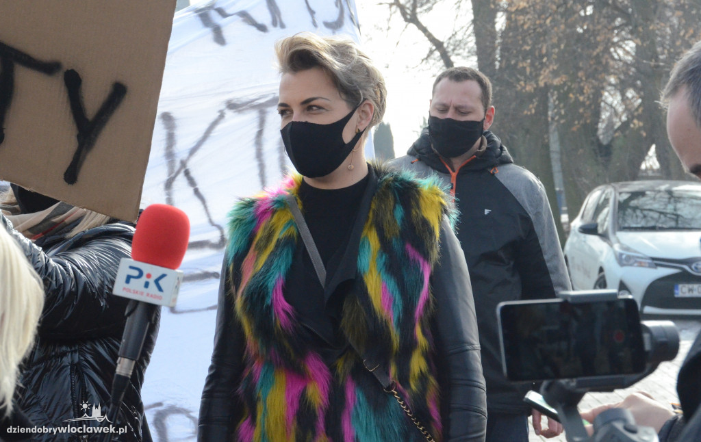 Byli pracownicy protestują i walczą o wypłaty