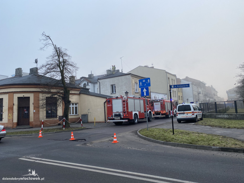 Poranna interwencja strażaków w Śródmieściu