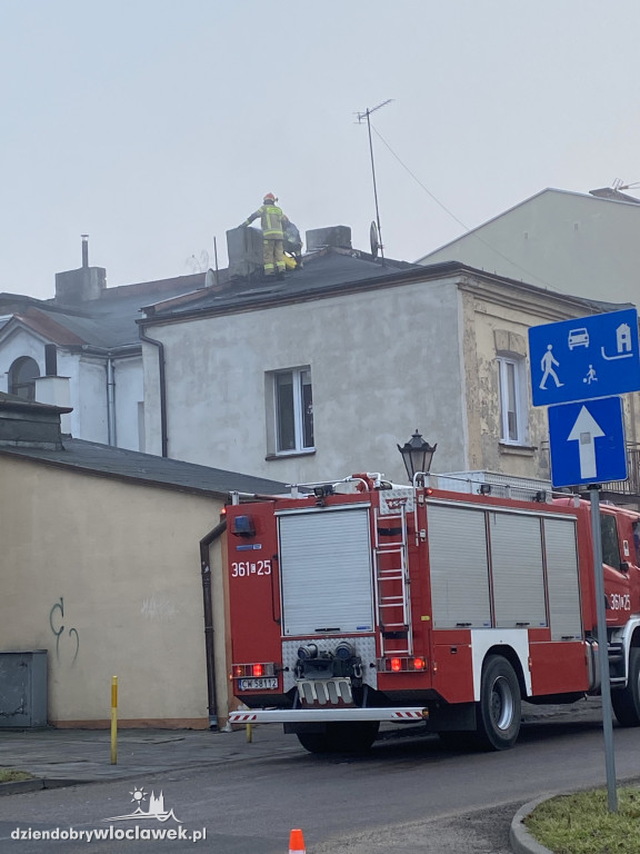 Poranna interwencja strażaków w Śródmieściu