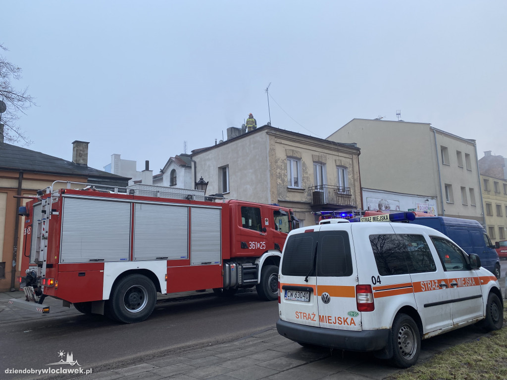 Poranna interwencja strażaków w Śródmieściu