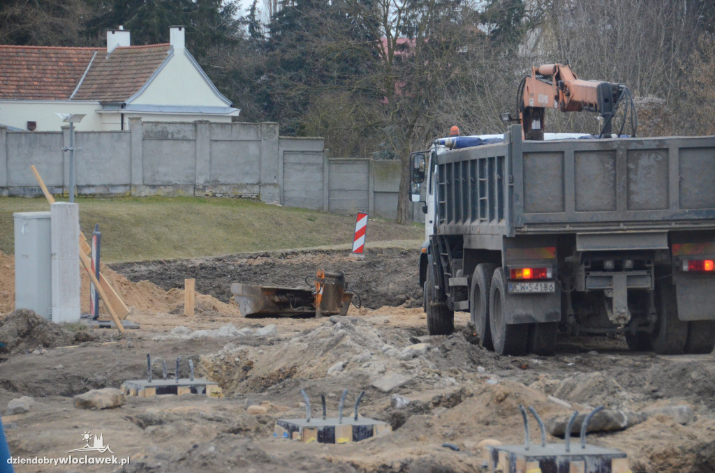Tak powstaje woonerf na ul. Piwnej
