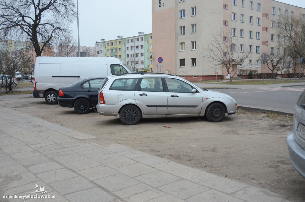 Dziki parking przy ul. Łanowej do likwidacji?
