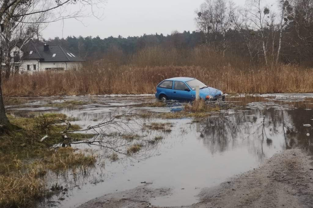  Po takiej drodze jeżdżą na Rybnicy