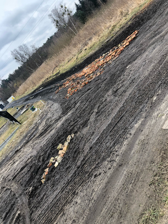  Po takiej drodze jeżdżą na Rybnicy