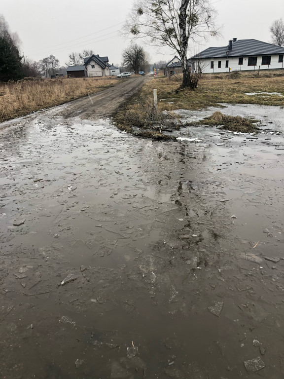  Po takiej drodze jeżdżą na Rybnicy