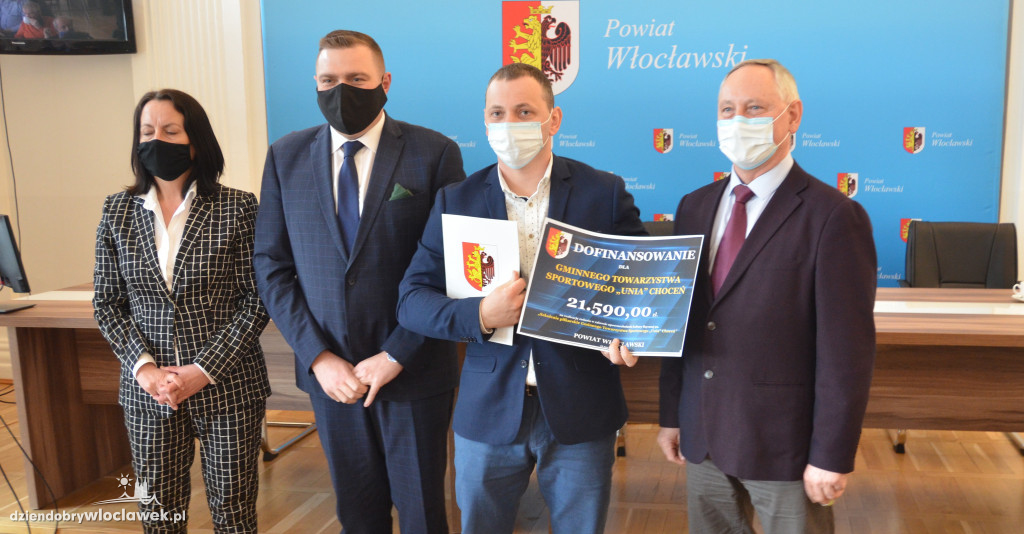 Starosta rozdał dofinansowania dla klubów