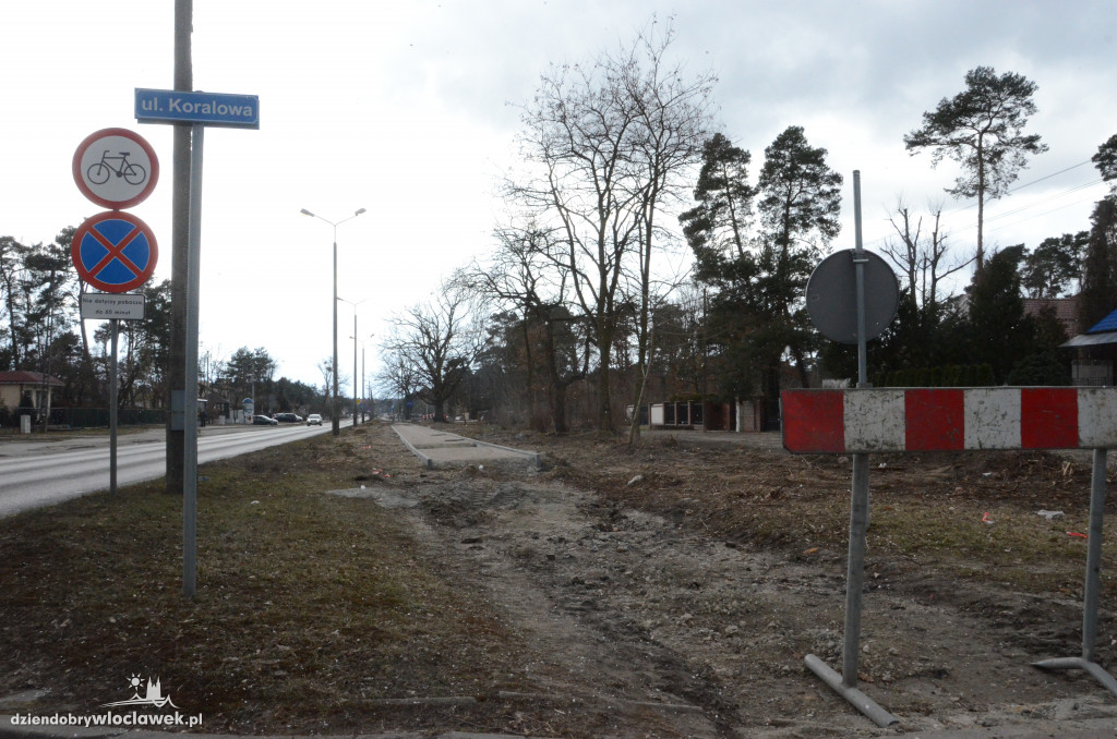 Trwa przebudowa al. Jana Pawła II
