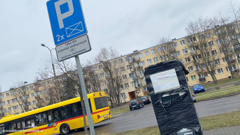 We Włocławku stawiają ładowarki do aut