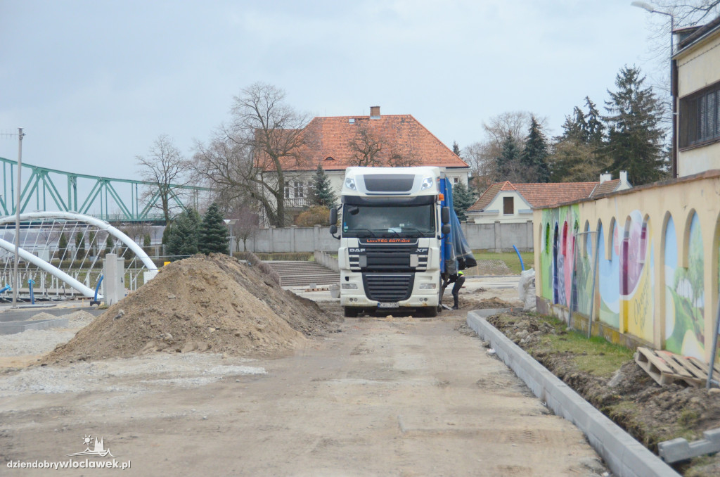 Woonerf na ul. Piwnej: tak postępują prace