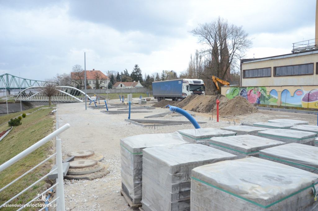 Woonerf na ul. Piwnej: tak postępują prace