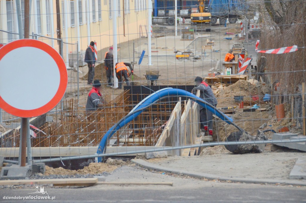 Woonerf na ul. Piwnej: tak postępują prace