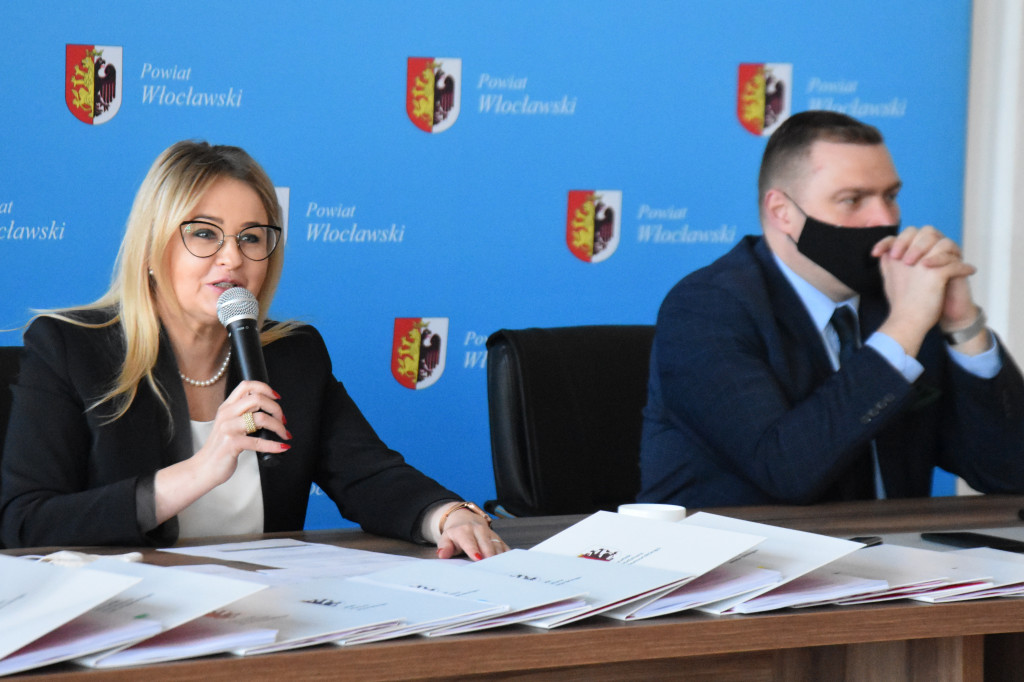 Urząd Marszałkowski rozdał środki na instalacje fotowoltaiczne