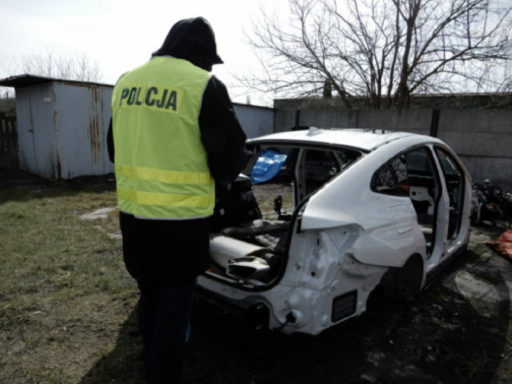 Wpadł handlarz kradzionych części