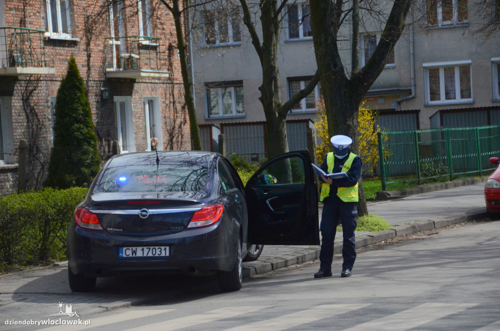 Zderzenie dwóch osobówek w Śródmieściu