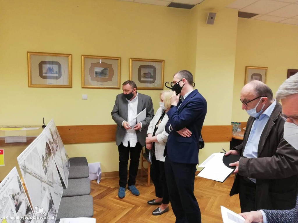 Sąd konkursowy wybiera projekt dla 3 Maja