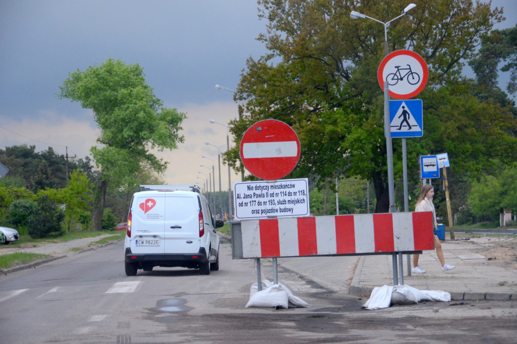 Przebudowują drogę, zmienili organizację ruchu