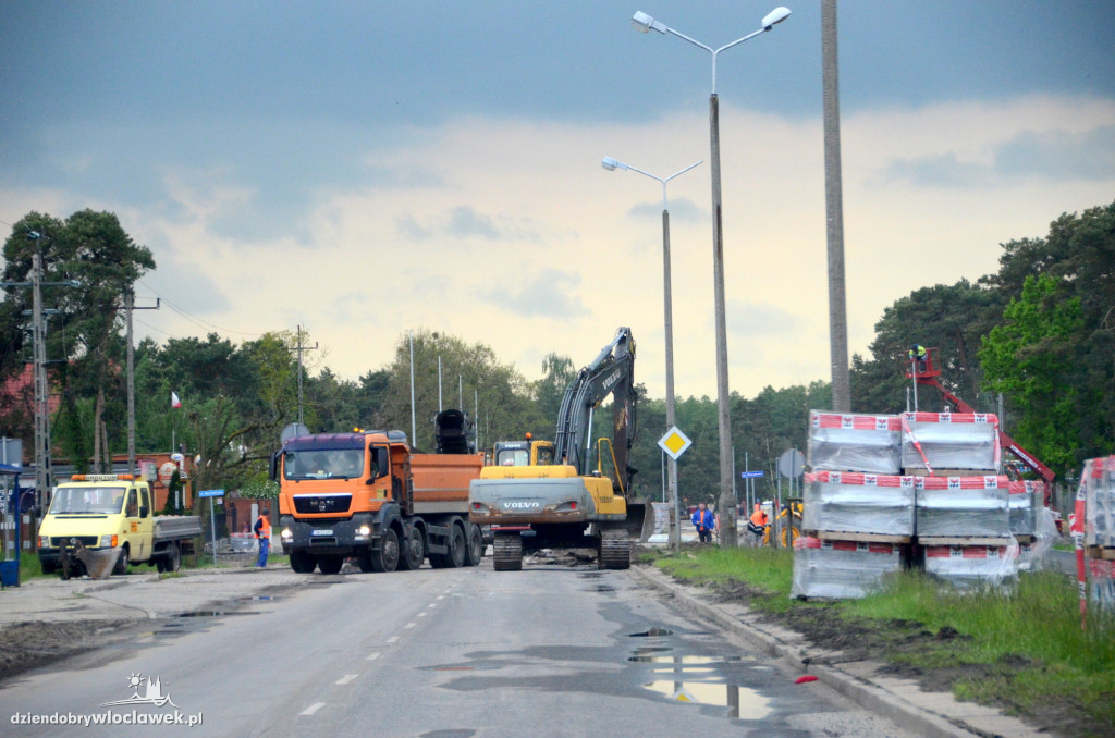 Przebudowują drogę, zmienili organizację ruchu