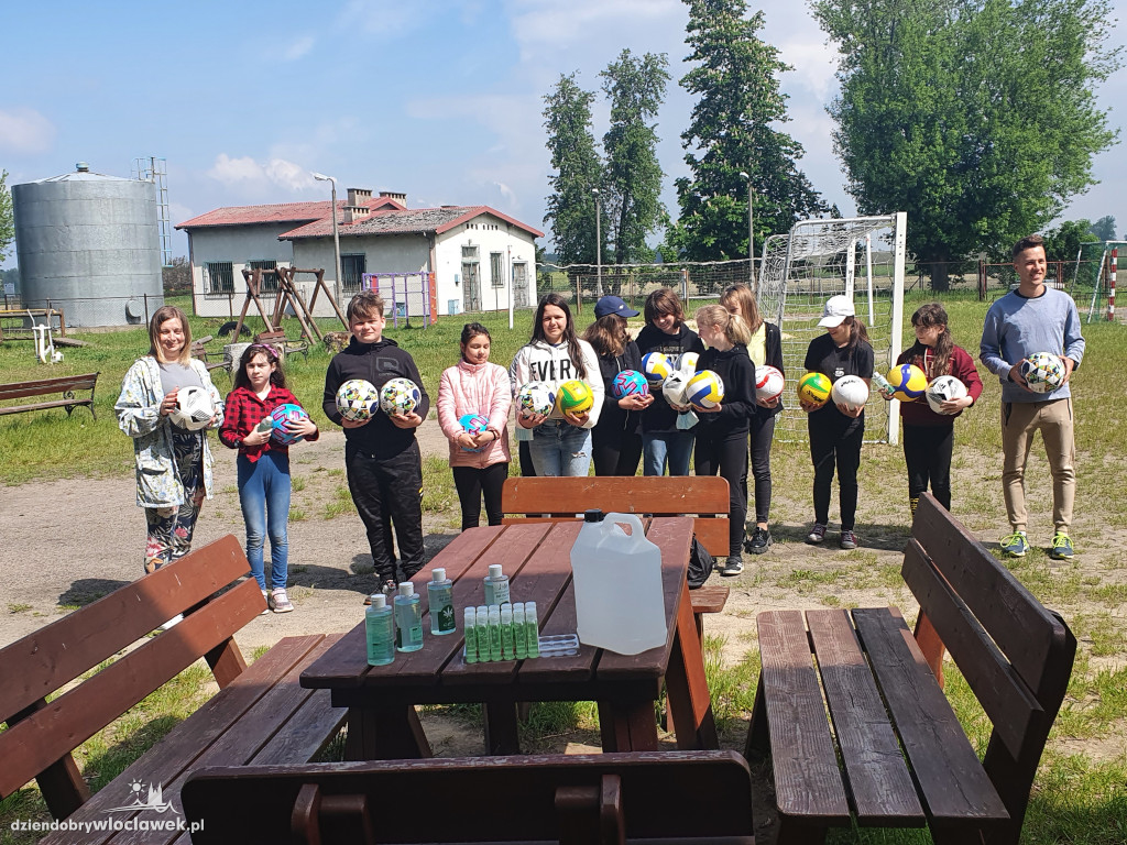 Fundacja Orange wsparła szkołę