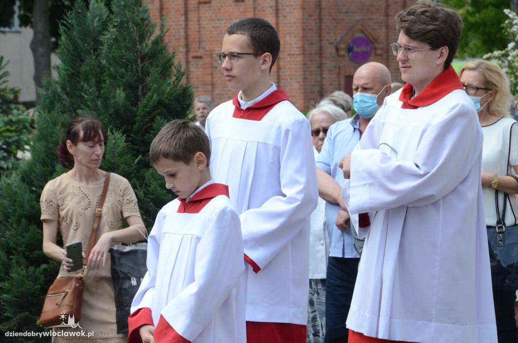 Boże Ciało 2021: Procesja w parafii Św. Stanisława