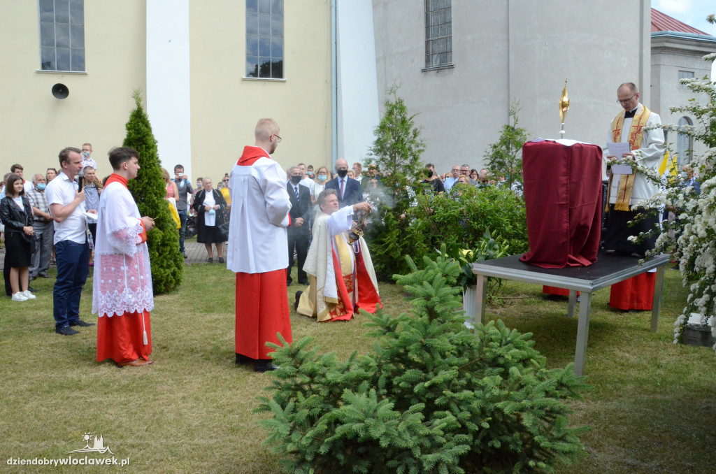 Boże Ciało 2021: Procesja w parafii Św. Stanisława