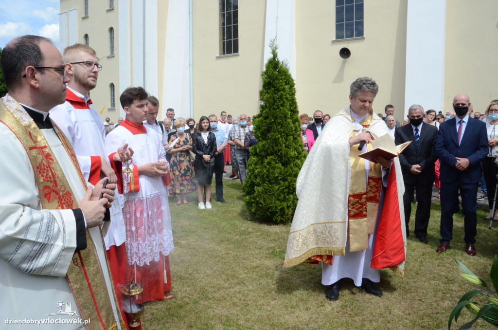 Boże Ciało 2021: Procesja w parafii Św. Stanisława