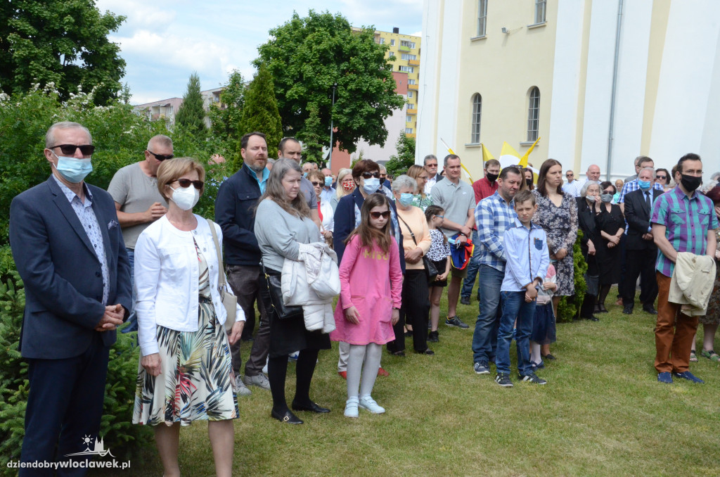 Boże Ciało 2021: Procesja w parafii Św. Stanisława