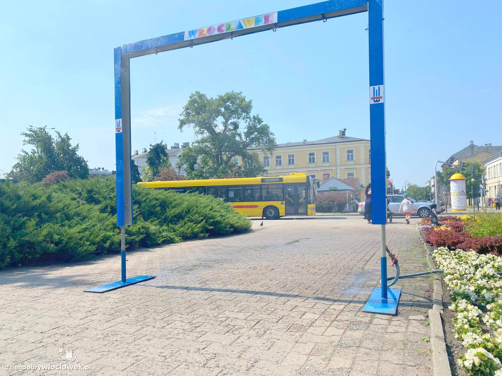 Kurtyna wodna na pl. Wolności