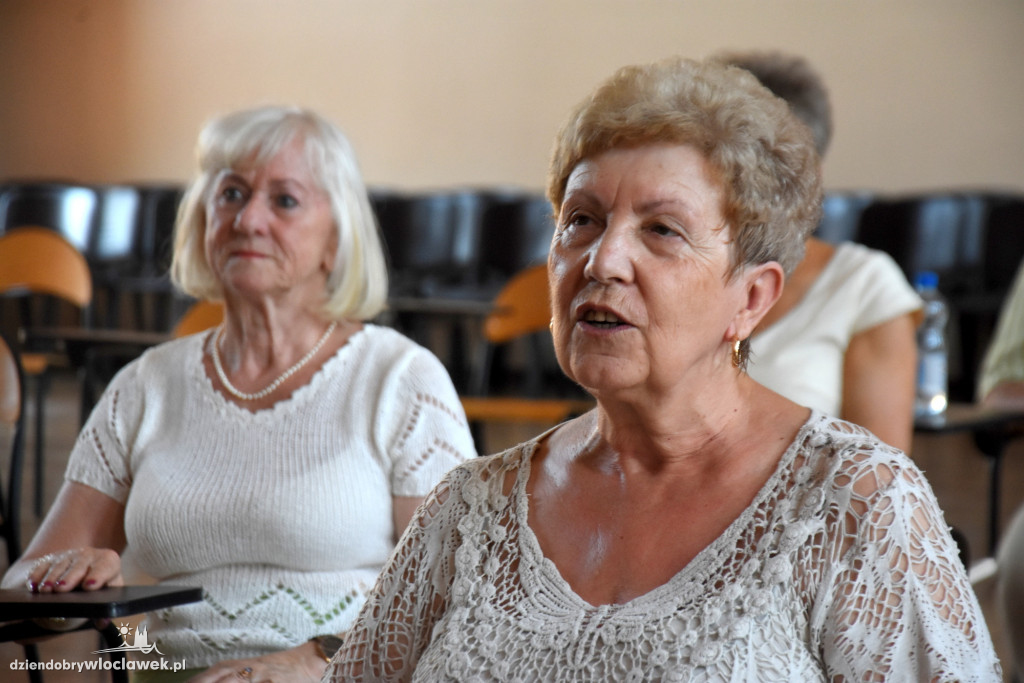 Seniorzy spotkali się z psychoonkologiem